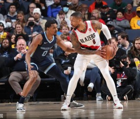 开云体育app-开拓者险胜灰熊，利拉德最后时刻决定比赛胜负！