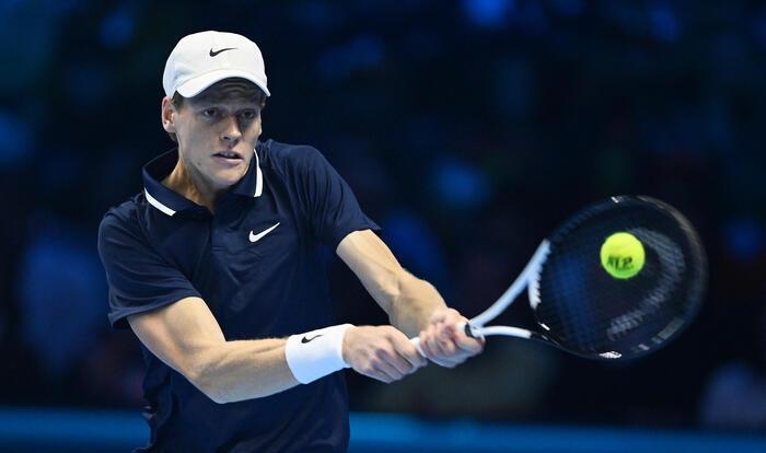 ATP总决赛鏖战美网,辛纳关键制胜 ATP总决赛鏖战美网,辛纳关键制胜