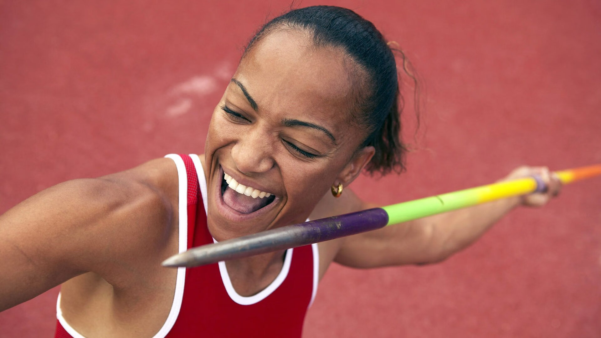 舞台越大越强，奥亚尔萨瓦尔如何用澳大利亚经验收割里昂